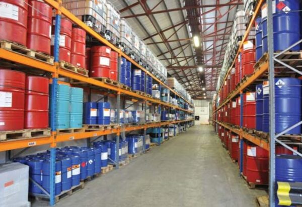 Adecuación de almacenamiento de productos químicos en recipientes móviles - Campofrío