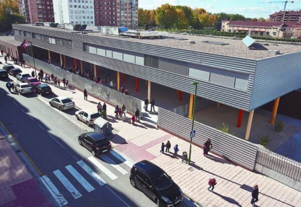 Centro de Educación Infantil y Primaria en Fuentecillas